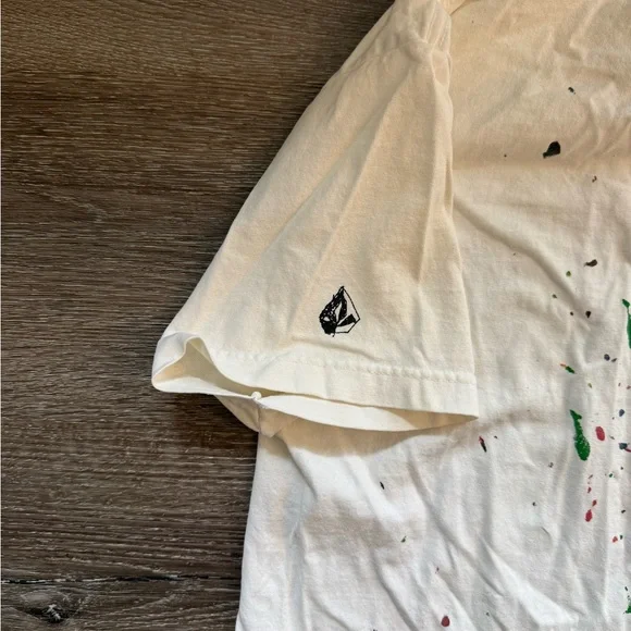 Vintage Volcom White Graphic T-Shirt - Picture 4 of 4